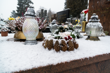 Zabezpieczenie nagrobków przed zimą - aktualności Cmentarz Kraków